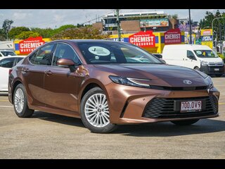 2025  Toyota Camry Ascent Sedan (Precious Bronze) Used Car Thumbnail